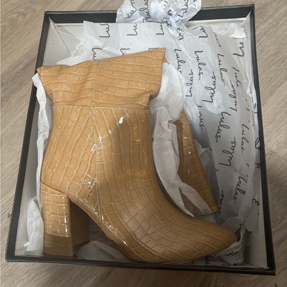 Lulus Katari Knee High Boots - Picture 3 of 6